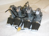 mechanické karburátory pochází z GS1000 z r.78.